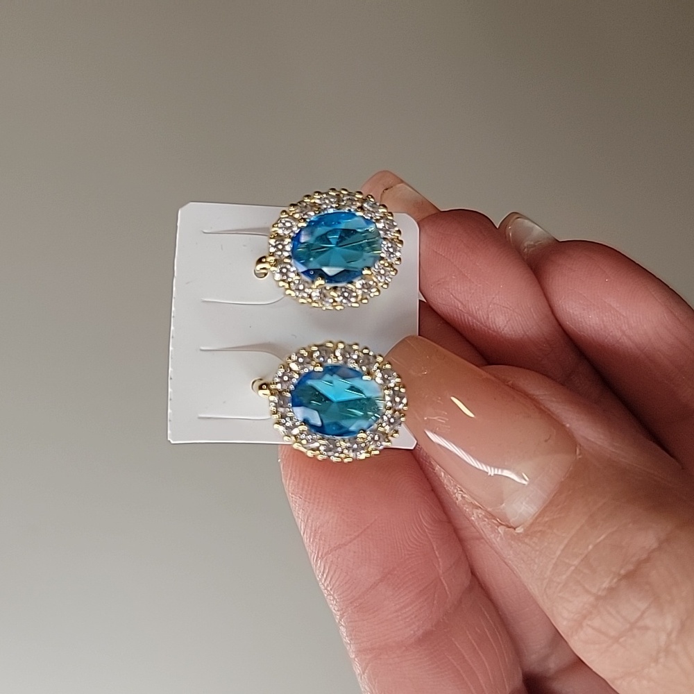 Elegant Blue and Gold Crystal Earrings